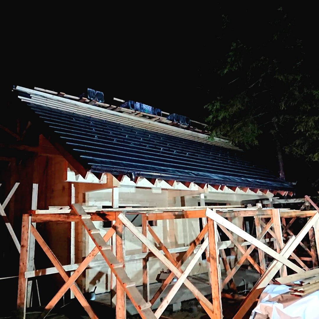 Интересный деревянный дом из бруса - фото 4