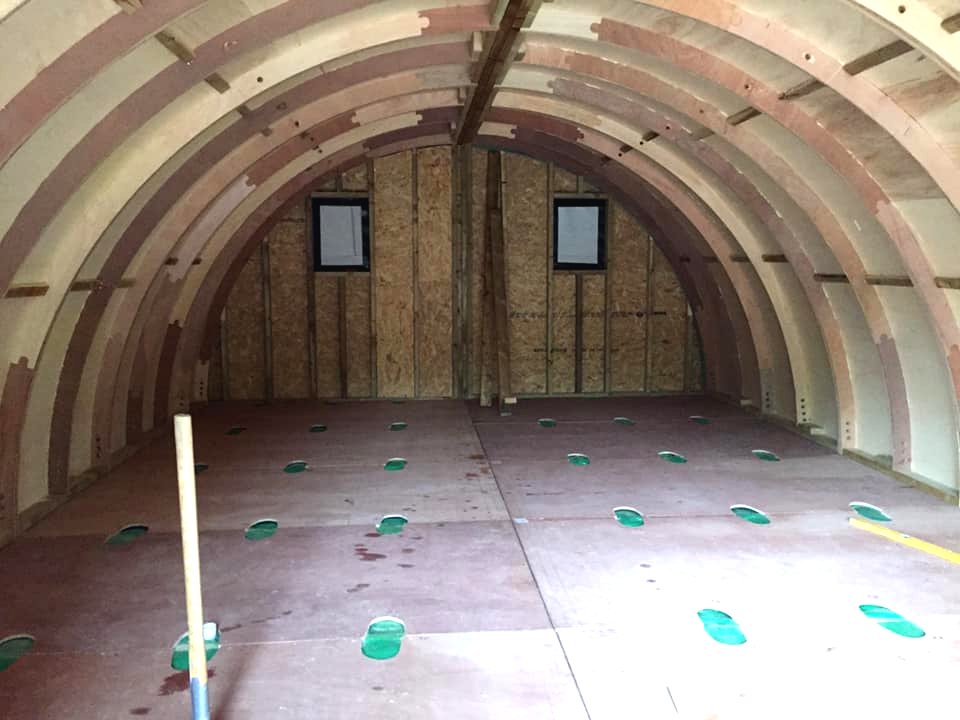 Деревянный дом полукруглой формы - фото 7