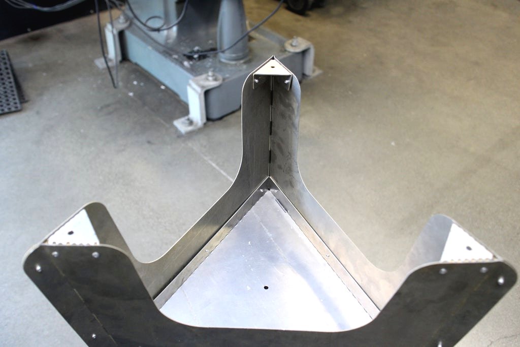 Уличный камин из железа - фото 4