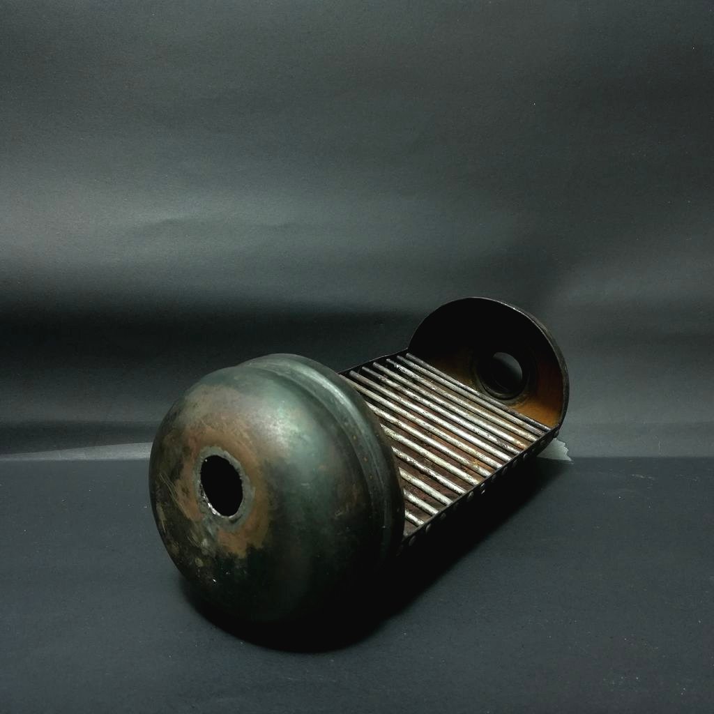 Маленькая коптильня из старых огнетушителей - фото 9