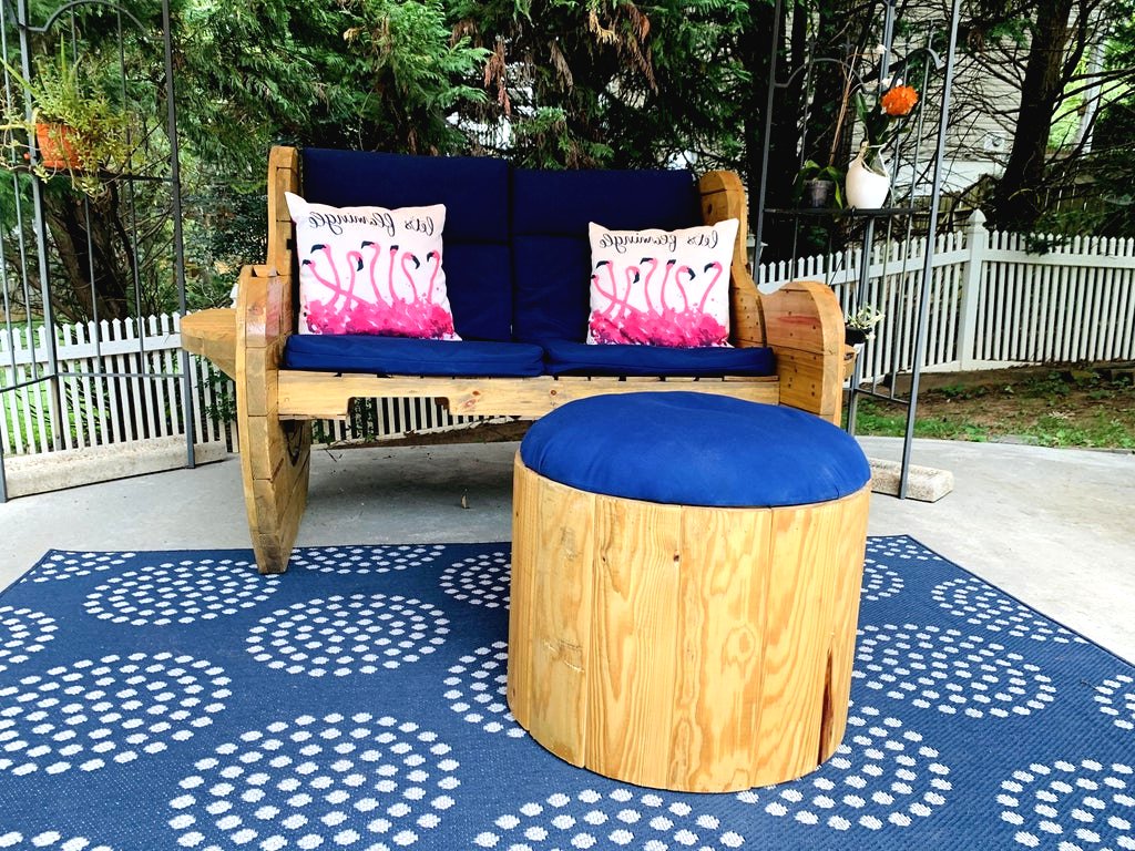 Что можно сделать из кабельной катушки своими руками? - фото 2