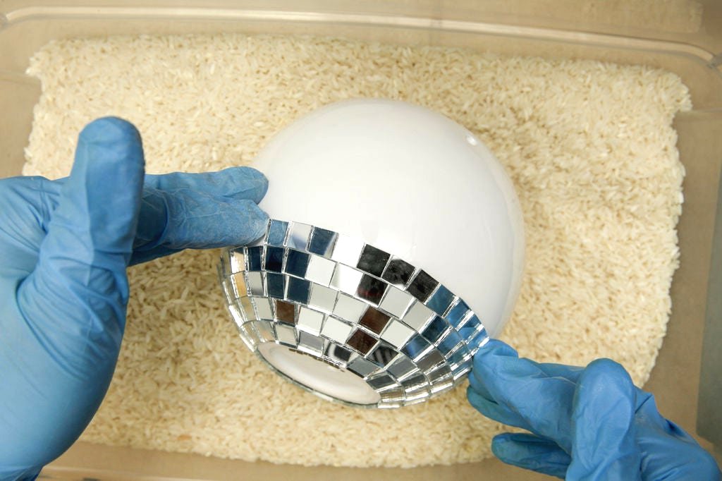 Оригинальный цветочный горшок в стиле "диско" - фото 3