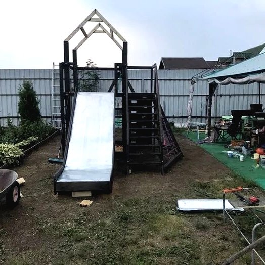 Детская горка с качелями из дерева - фото 7