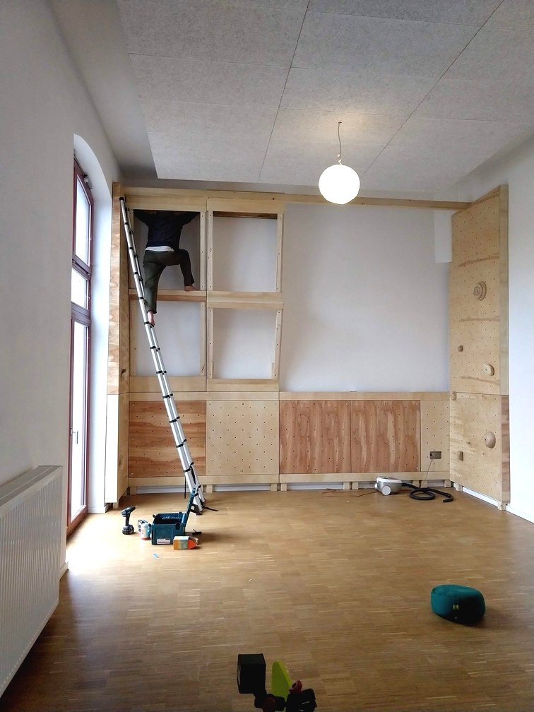 Детская стенка для скалолазания - фото 10