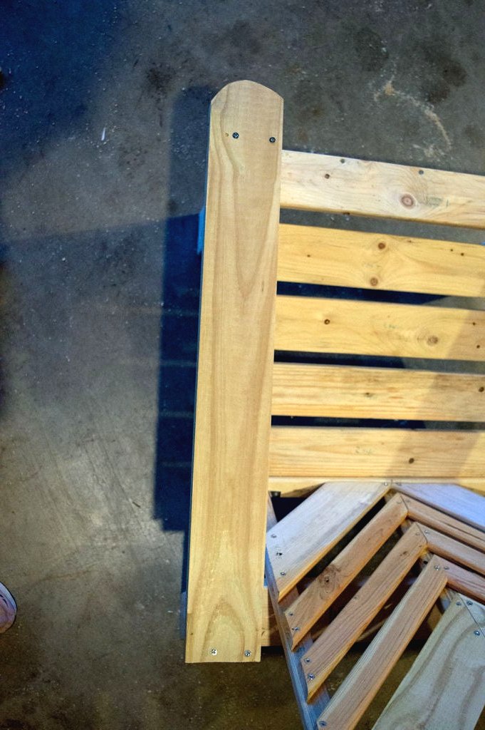 Оригинальное кресло из дерева - фото 19