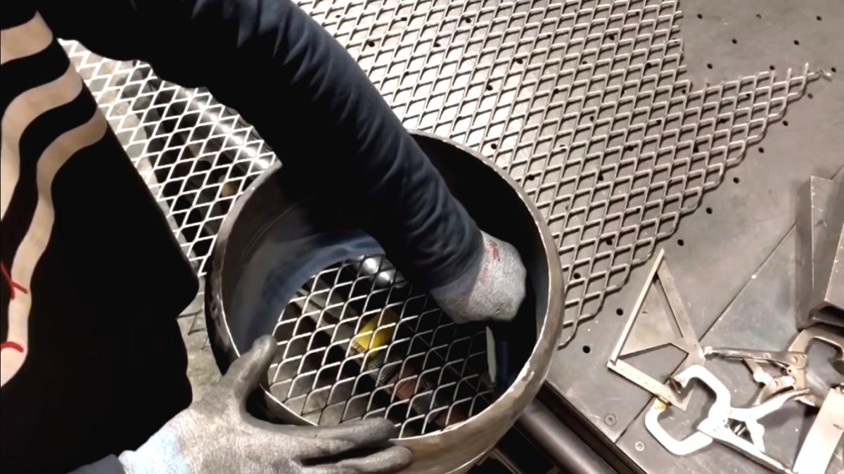 Буржуйка из старого газового баллона - фото 20