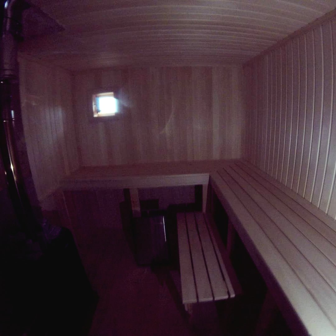 Баня размером 6х6 с террасой и мансардой - фото 4