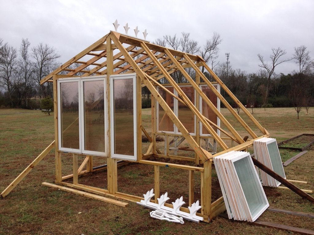 Теплица с оригинальным дизайном - фото 10