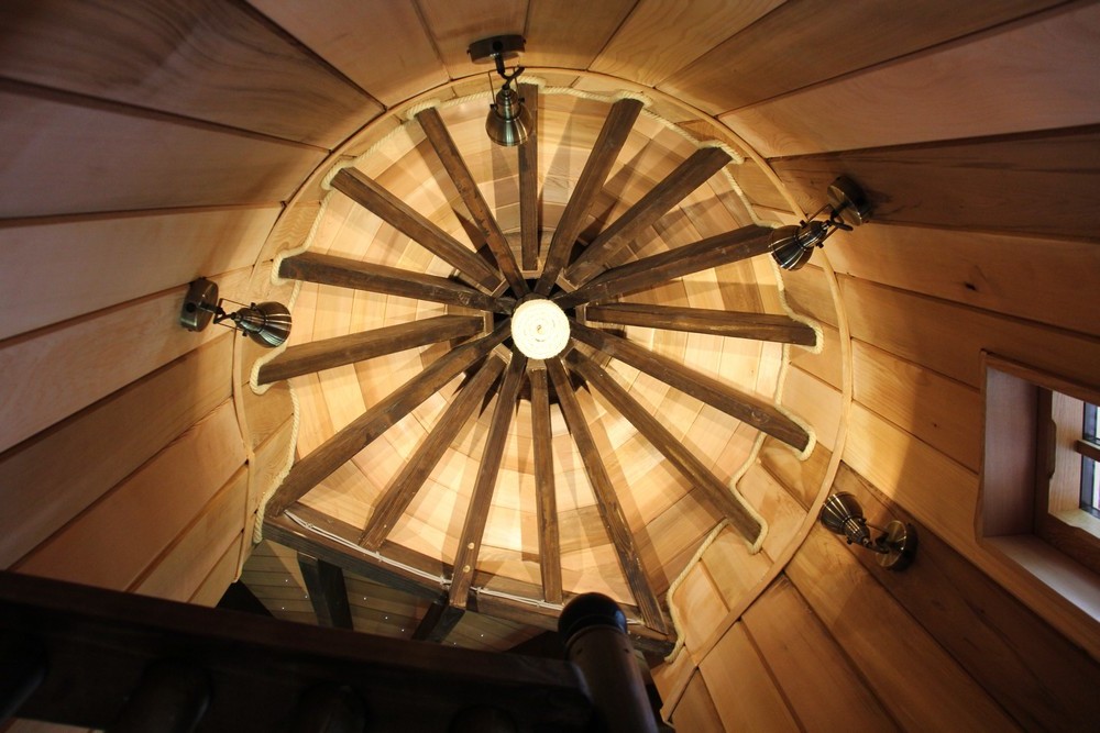 Двухэтажный дом на дереве - фото 8