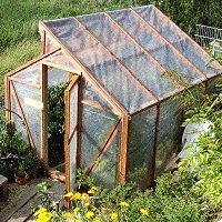 Как собрать теплицу с  вентиляционными окнами - фото 3