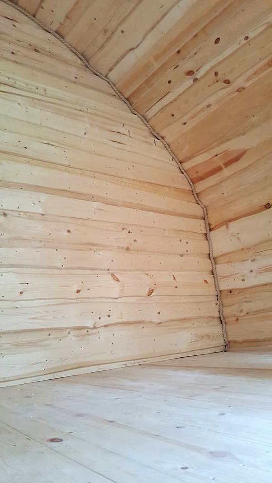 Кедровая сауна с круглой крышей - фото 5