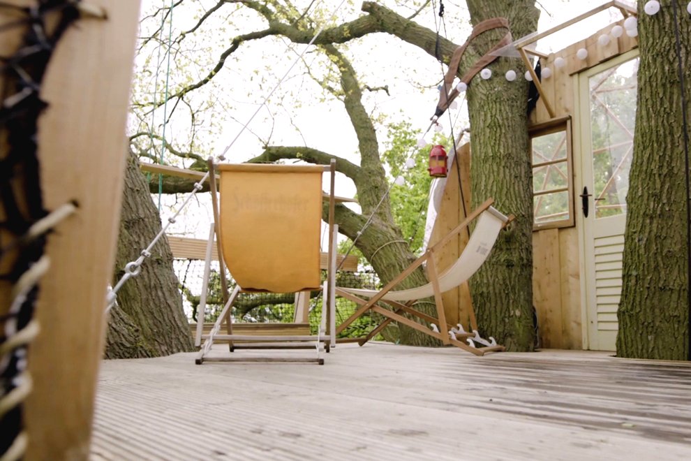 Оригинальный домик на дереве - фото 32