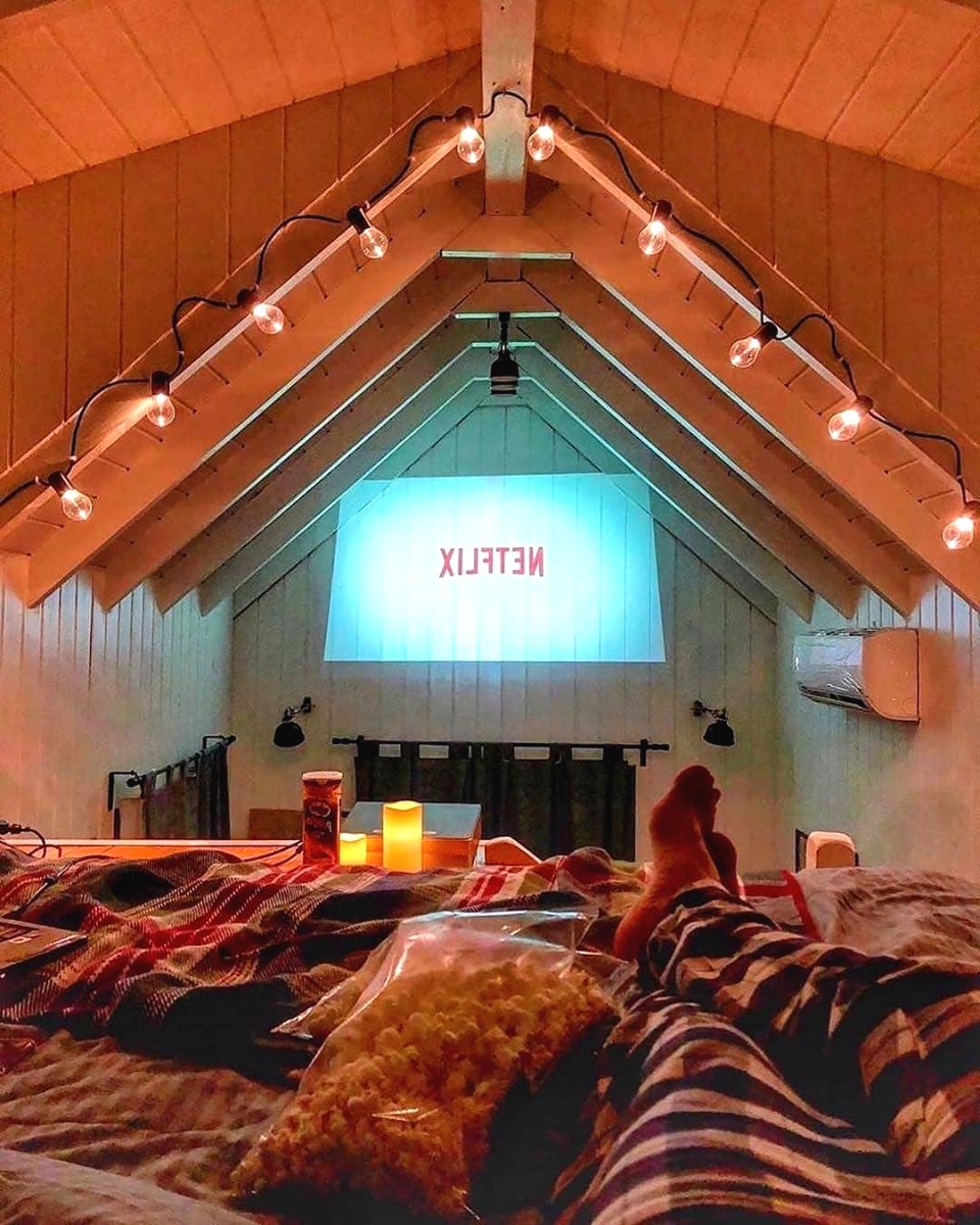 Интересный летний домик для дачи из дерева - фото 8