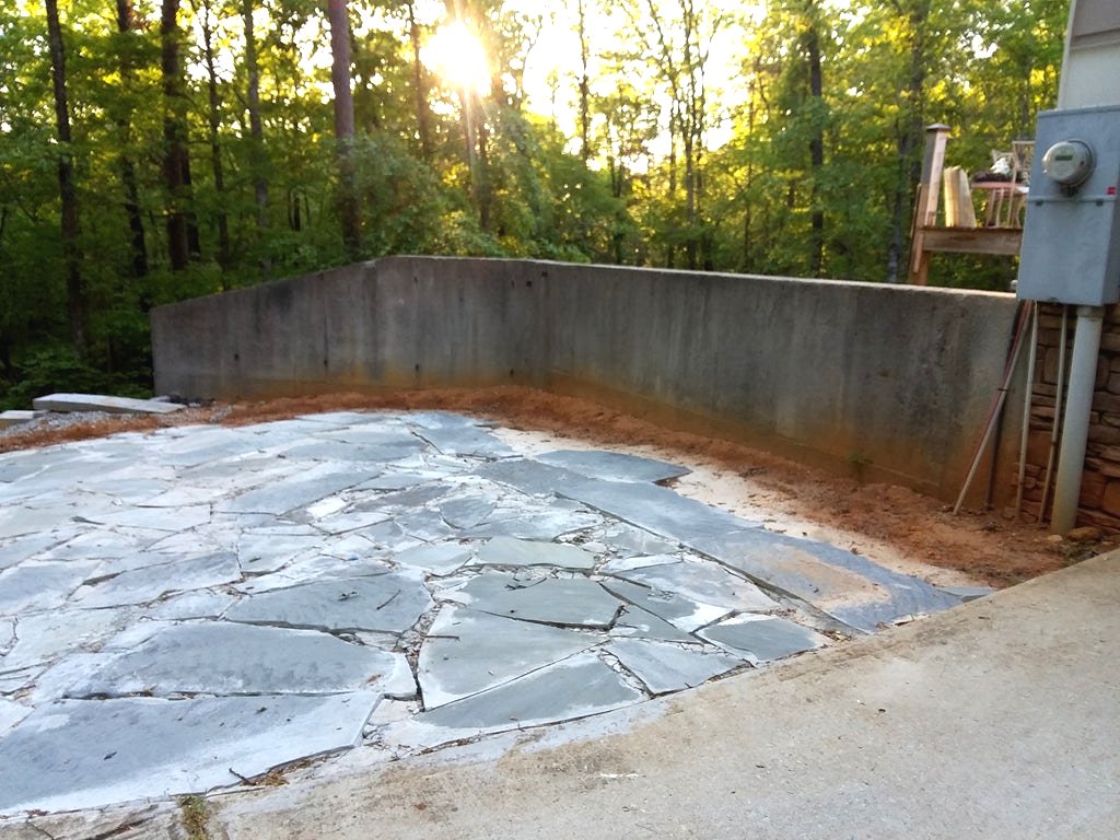 Как декорировать стену под кирпич ? - фото 2