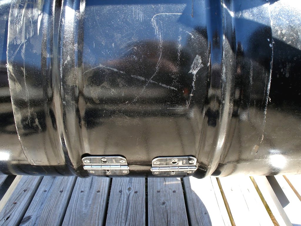 Коптильня горячего копчения своими руками из железной бочки - фото 21