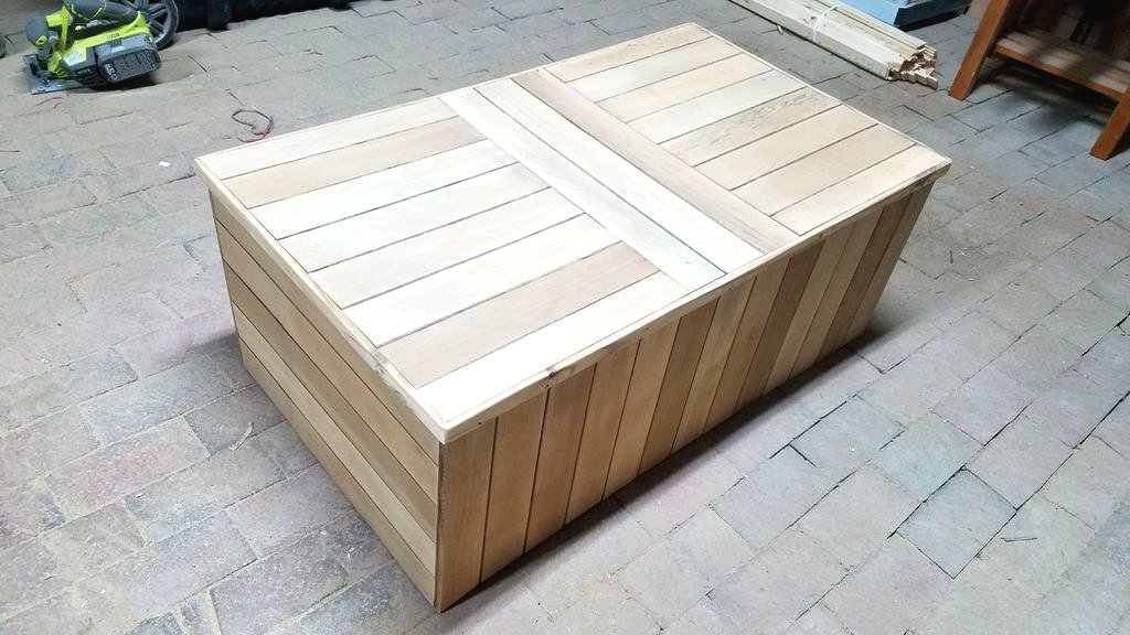 Оригинальный журнальный стол - фото 15