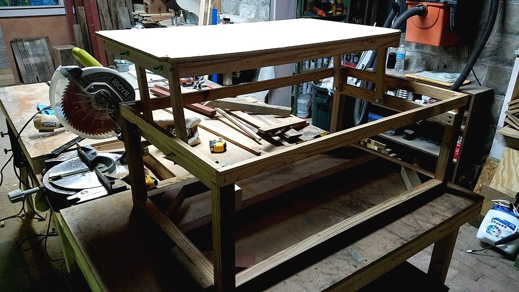 Оригинальный журнальный стол - фото 10