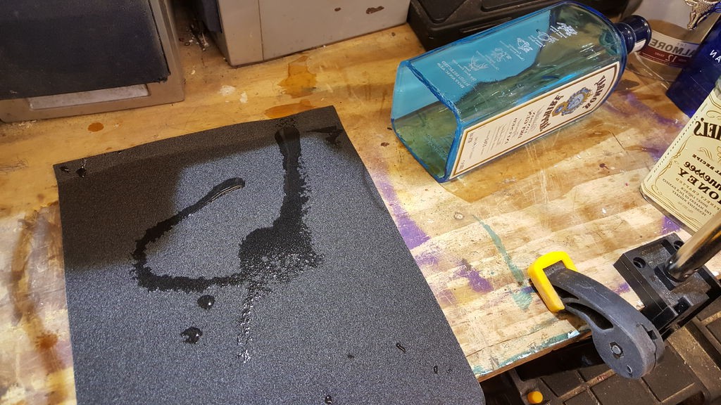 Люстра из велосипедного колеса и бутылок - фото 5