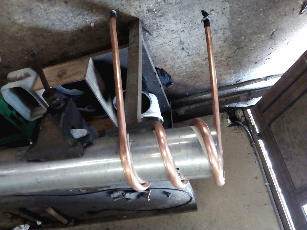 Как из пластикового бака смастерить горячую ванну - фото 6