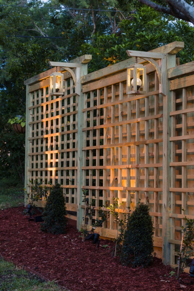 Оригинальный забор из шпалер - фото 14