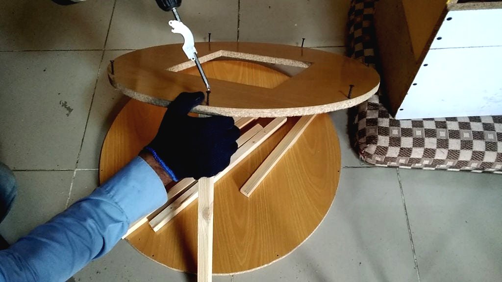 Деревянная клетка из старого стола - фото 6