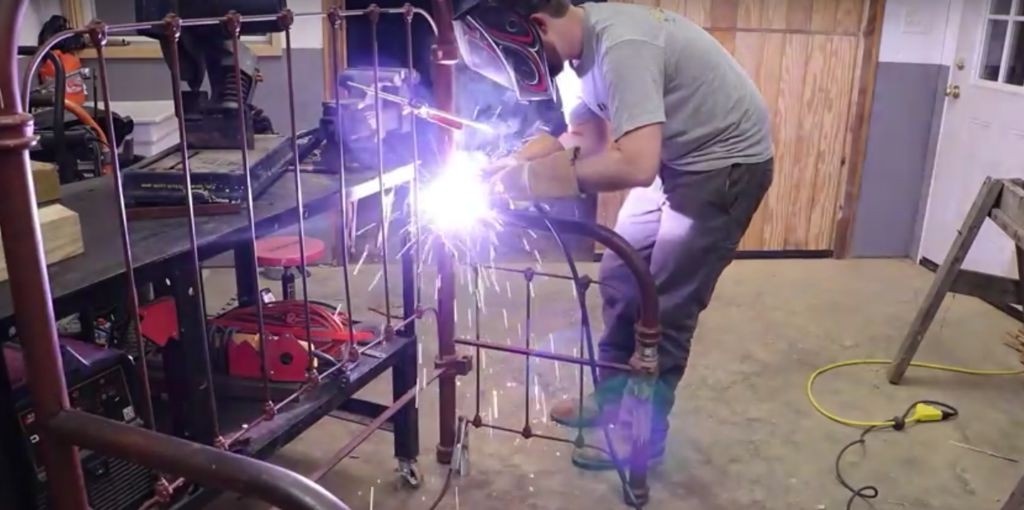 Кровать на скамейку - металлическая версия - фото 7