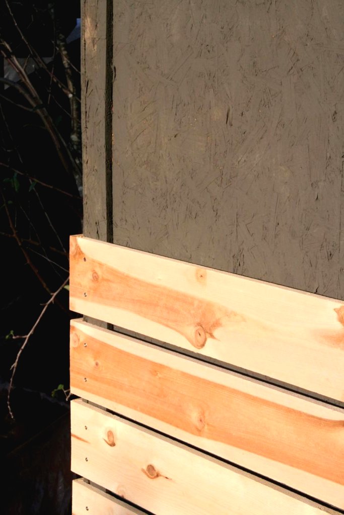 Небольшой садовый домик - фото 8