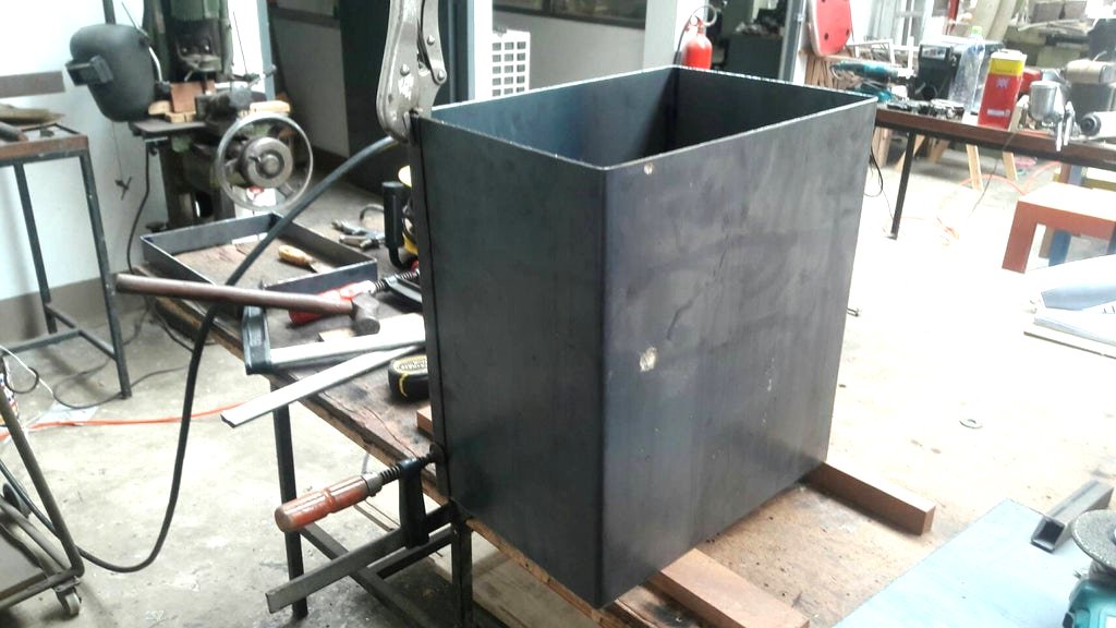 Оригинальная коптильня - фото 9