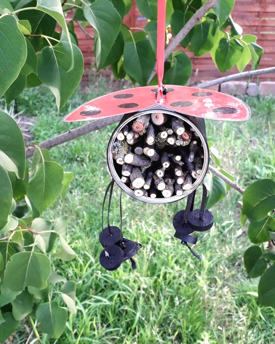 Пчелки из консервных банок - фото 3