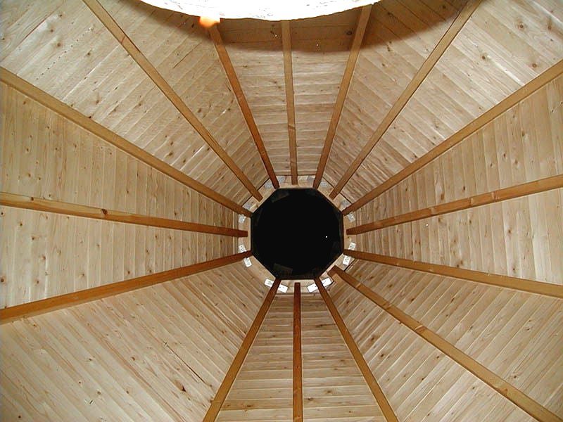 Закрытая беседка - фото 19