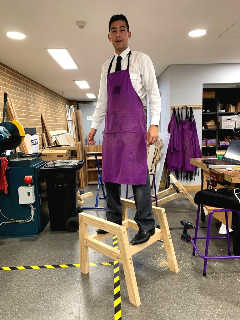 Оригинальное кресло - фото 4