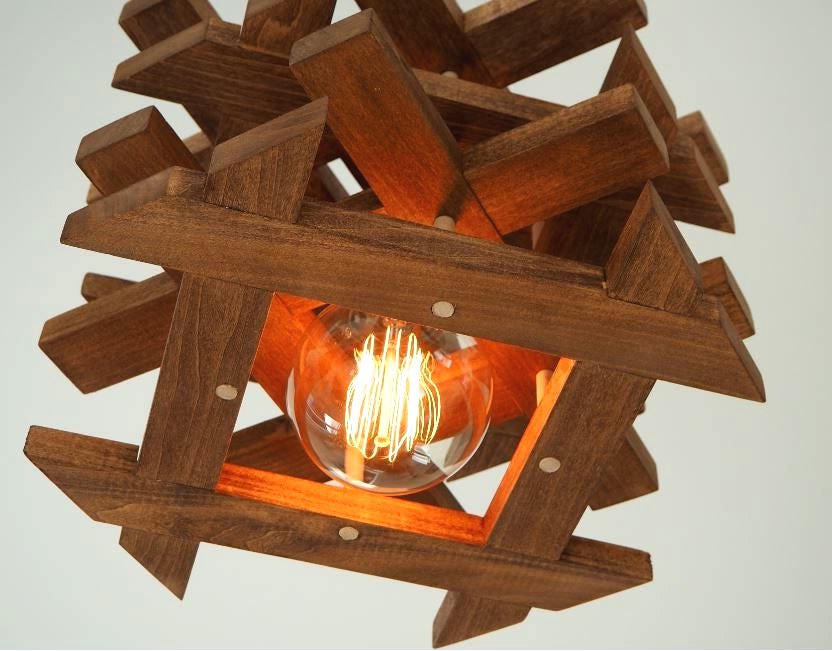 Деревянный подвесной светильник - фото 2