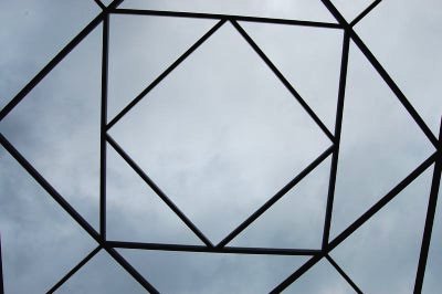 Пергола из железных профилей - фото 28