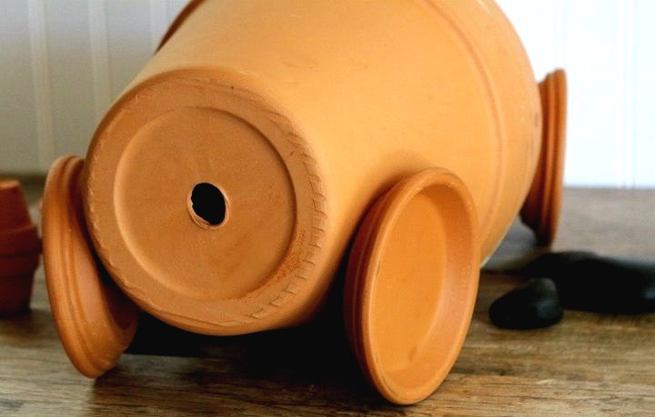 Оригинальная фигура из цветочных горшков - фото 7