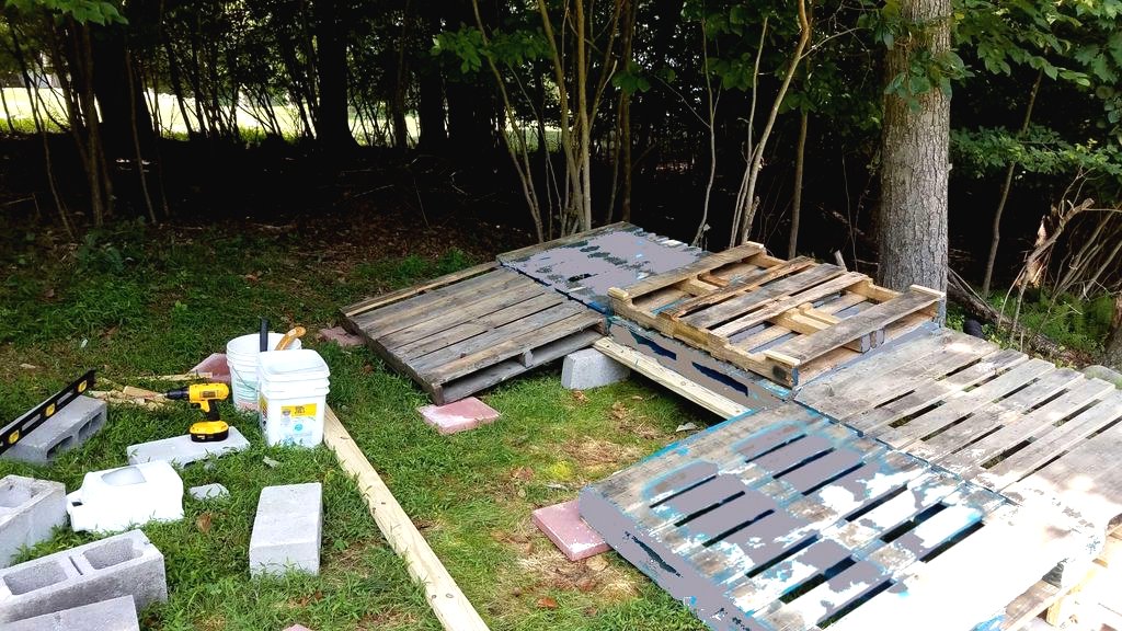 Деревянная лестница из поддонов - фото 7