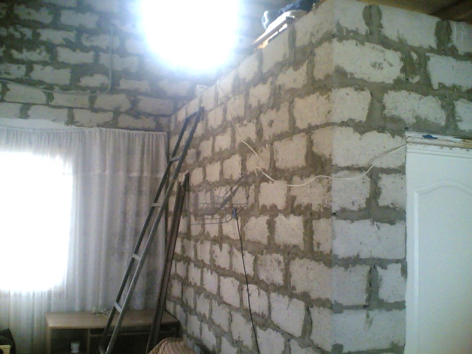 Строим дом из блоков на даче - фото 8