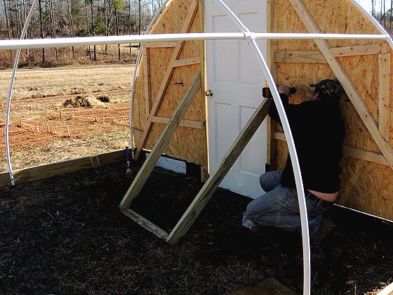 Теплица из ПВХ труб - фото 16