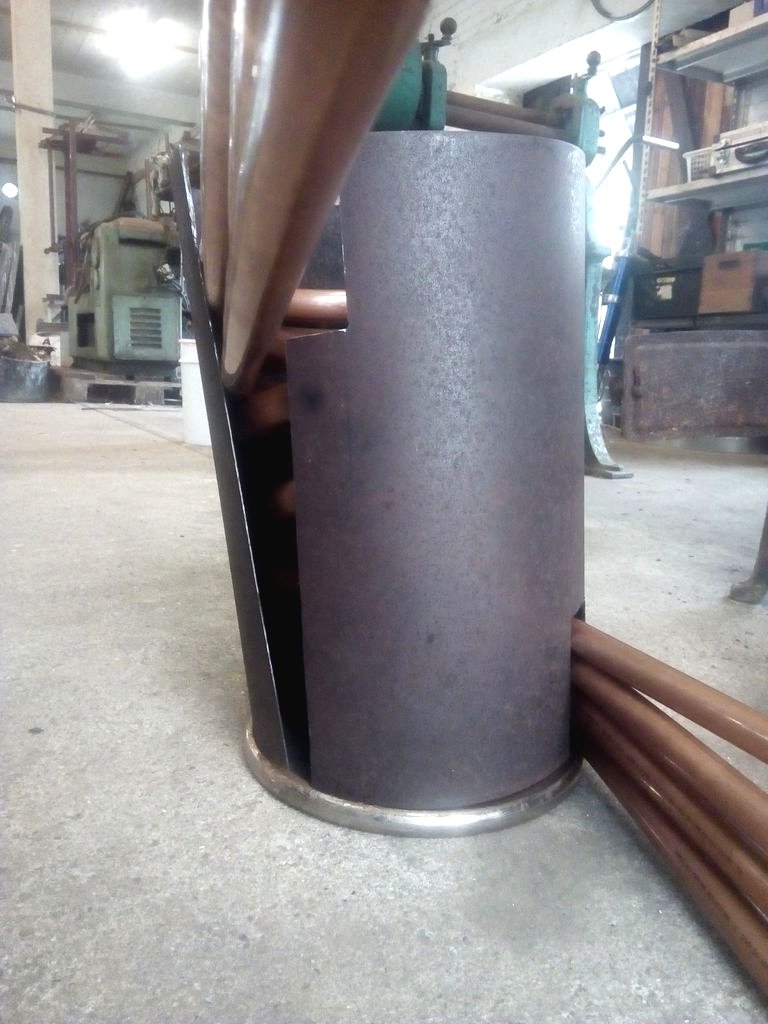 Как из пластикового бака смастерить горячую ванну - фото 10