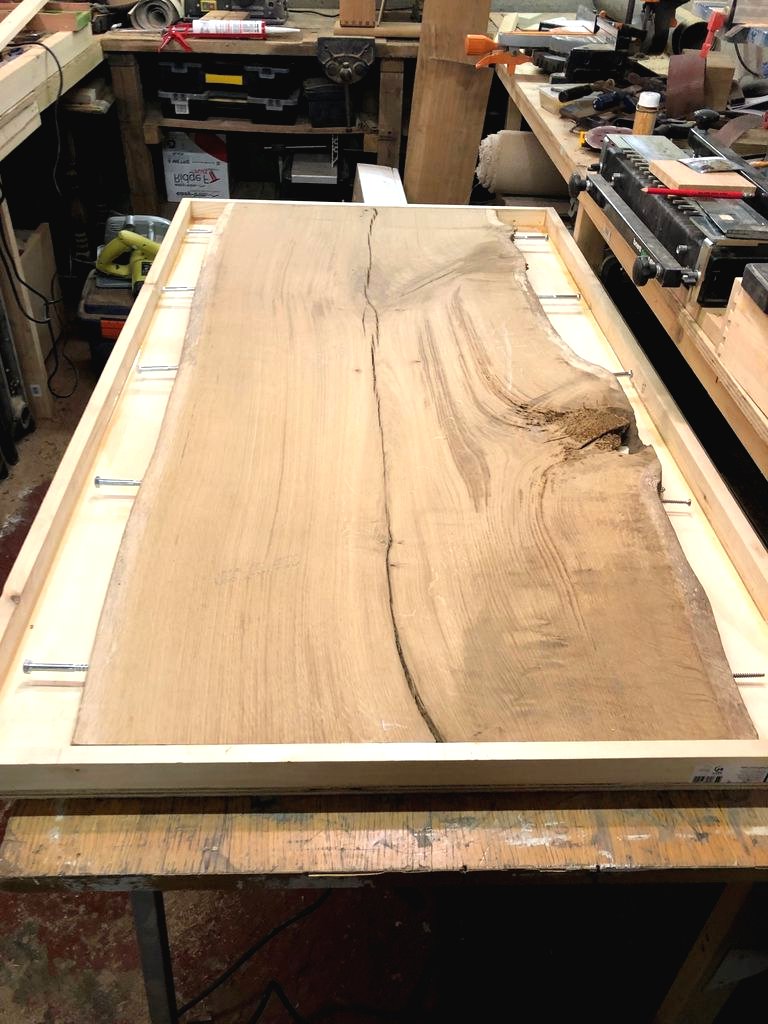 Интересный стол из дуба - фото 14