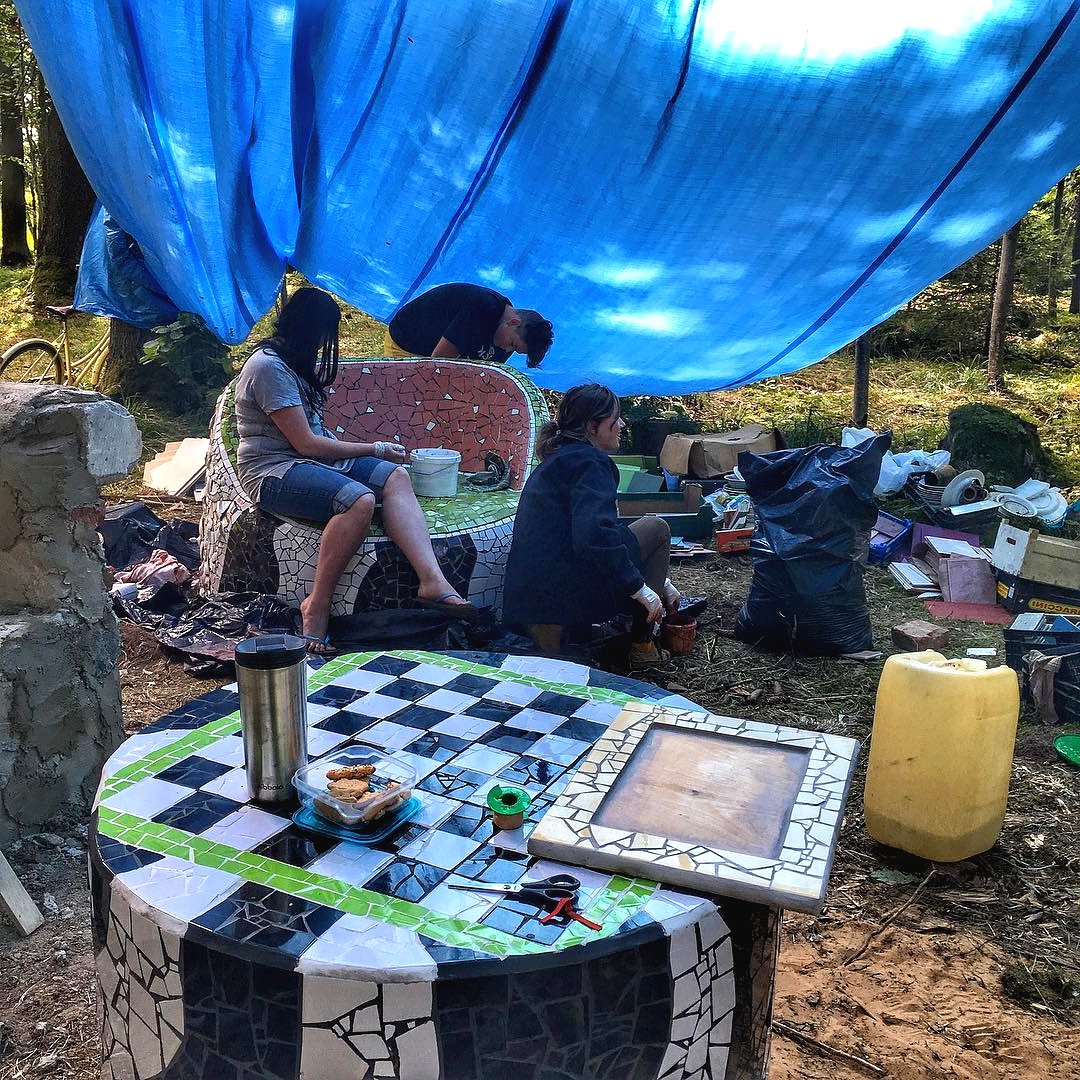 Что можно сделать из остатков керамической плитки - фото 8