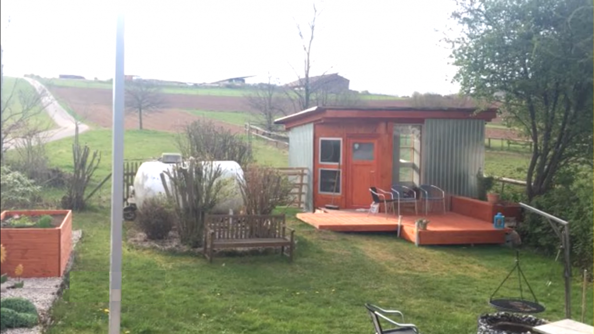 Небольшой садовый дом - фото 2