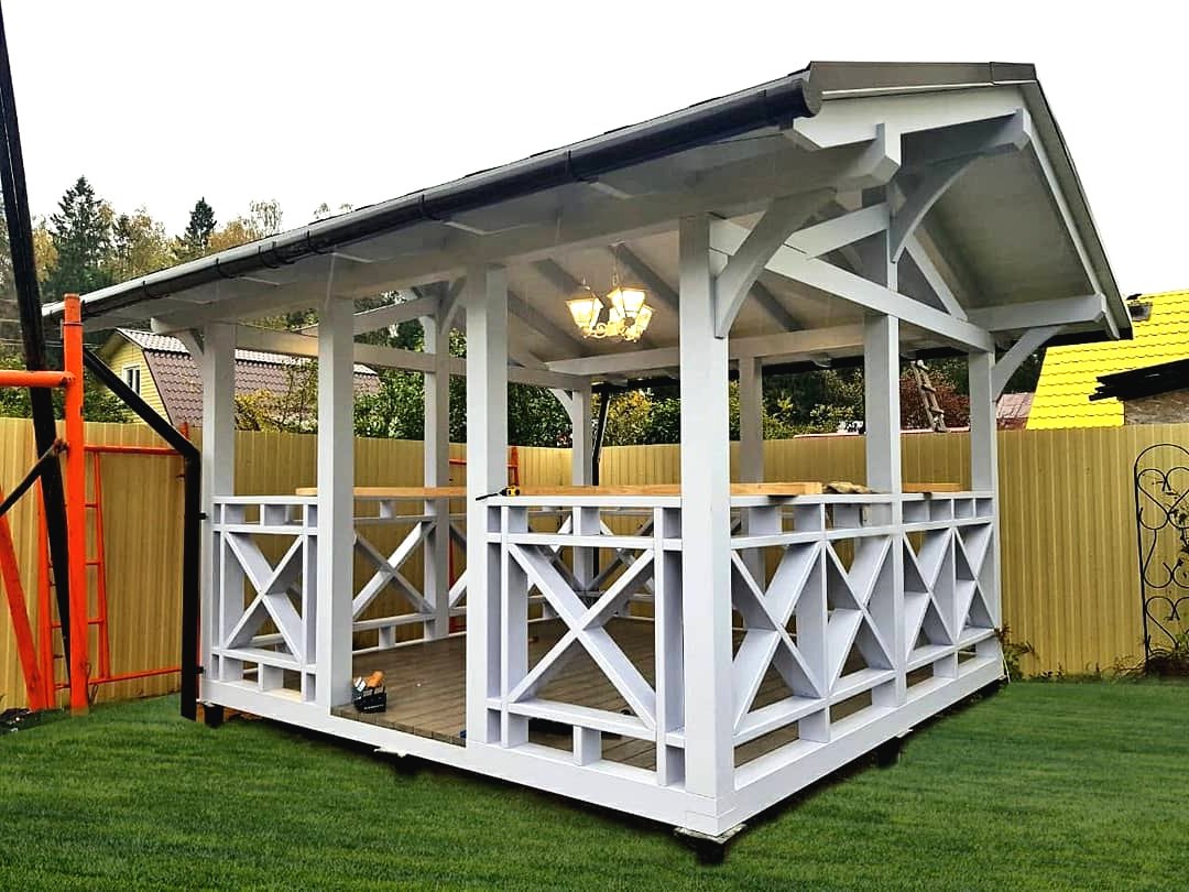 Как оформить беседку на даче - фото 6