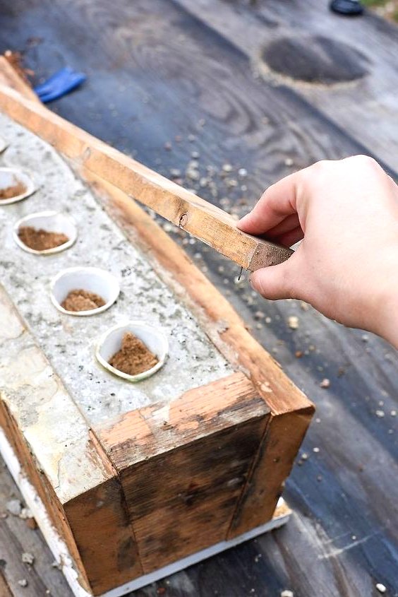 Цветочный горшок из бетона - фото 7