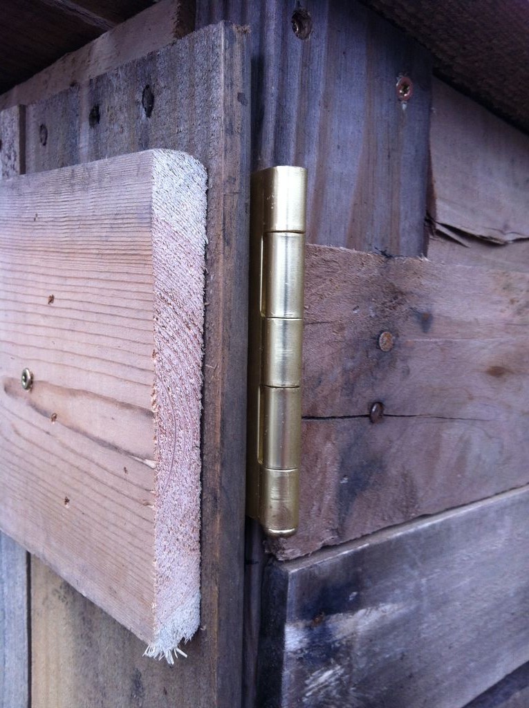 Туалет из поддонов - фото 10