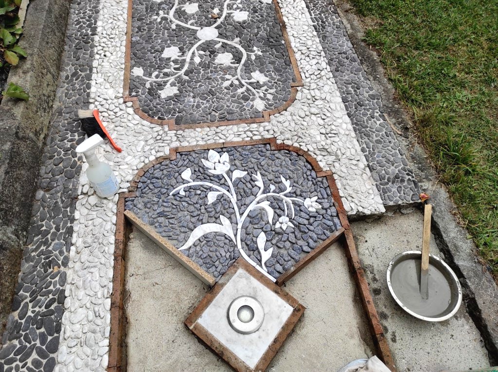 Необычная идея для садовой дорожки - фото 7