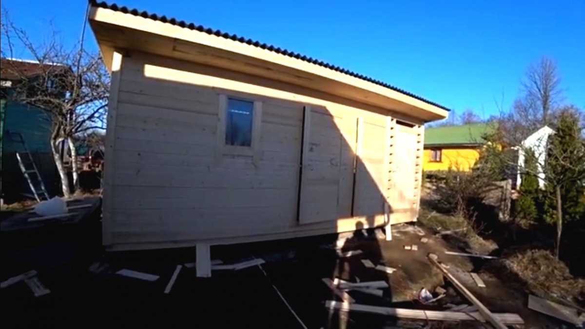 Бытовку с дровяником и туалетом - фото 2