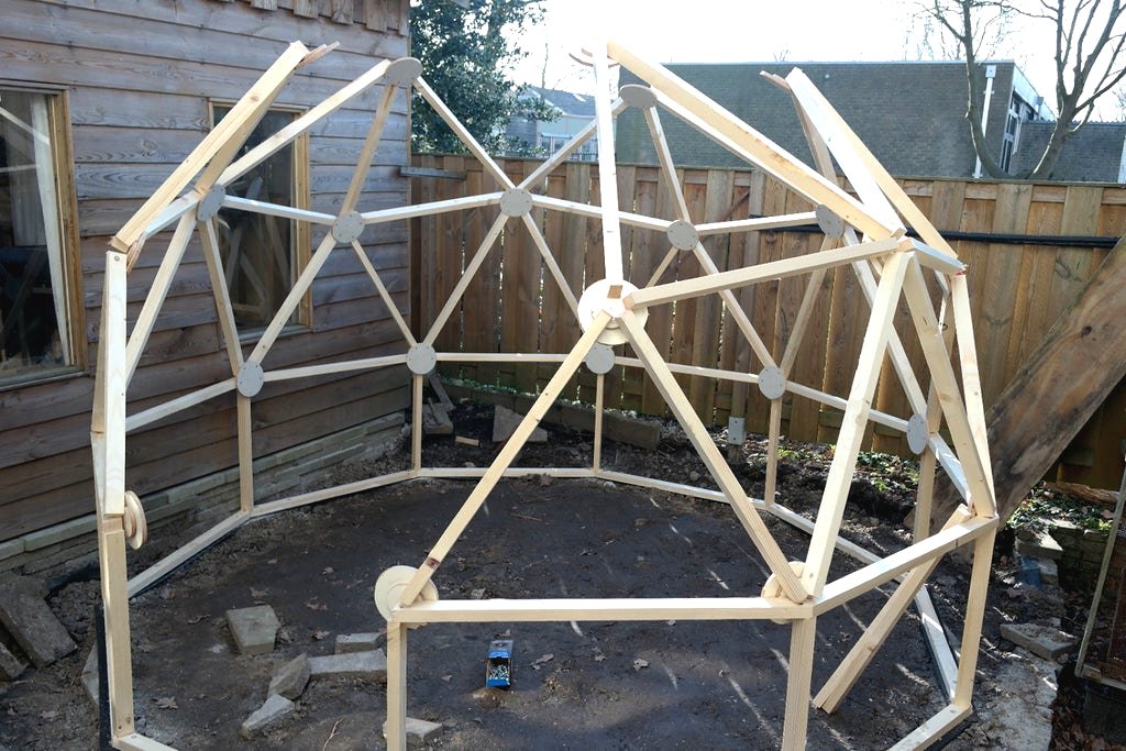 Купольная теплица своими руками - фото 7