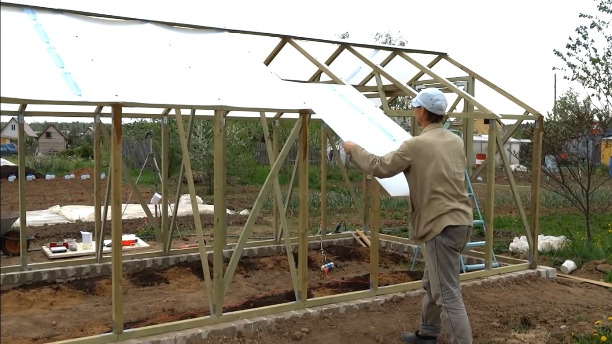 Теплица из поликарбоната - фото 9