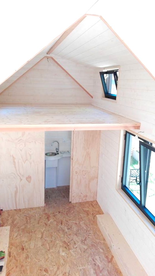 Крошечный дом на колесах - фото 15