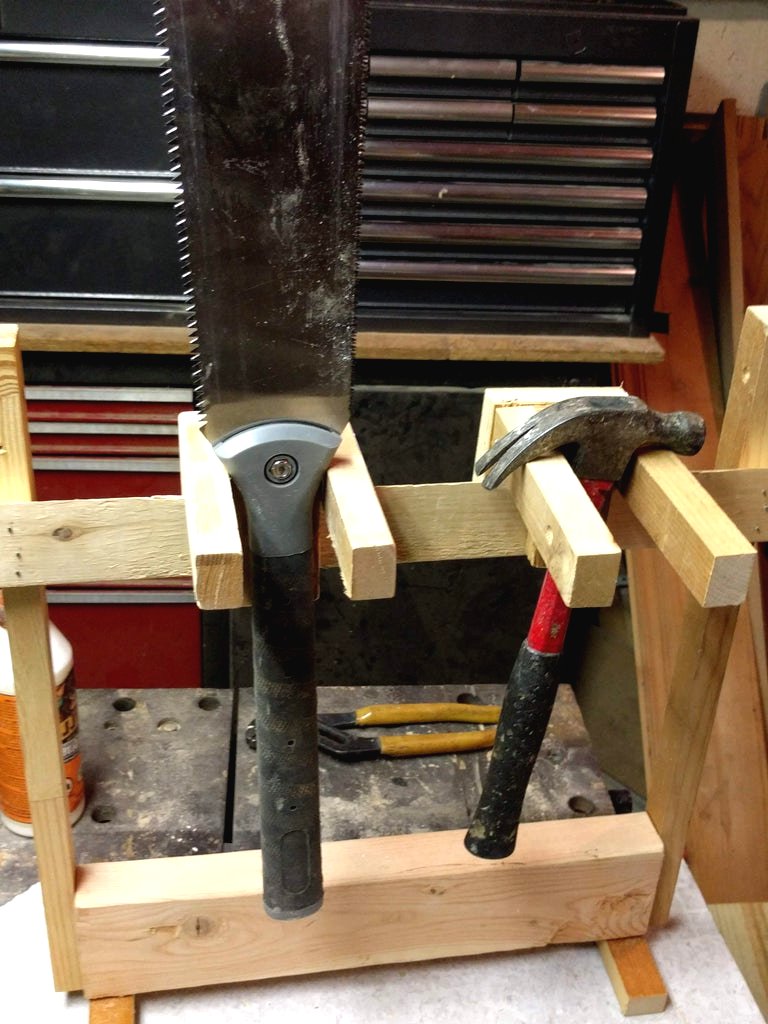 Как хранить садовый инструмент? - фото 5